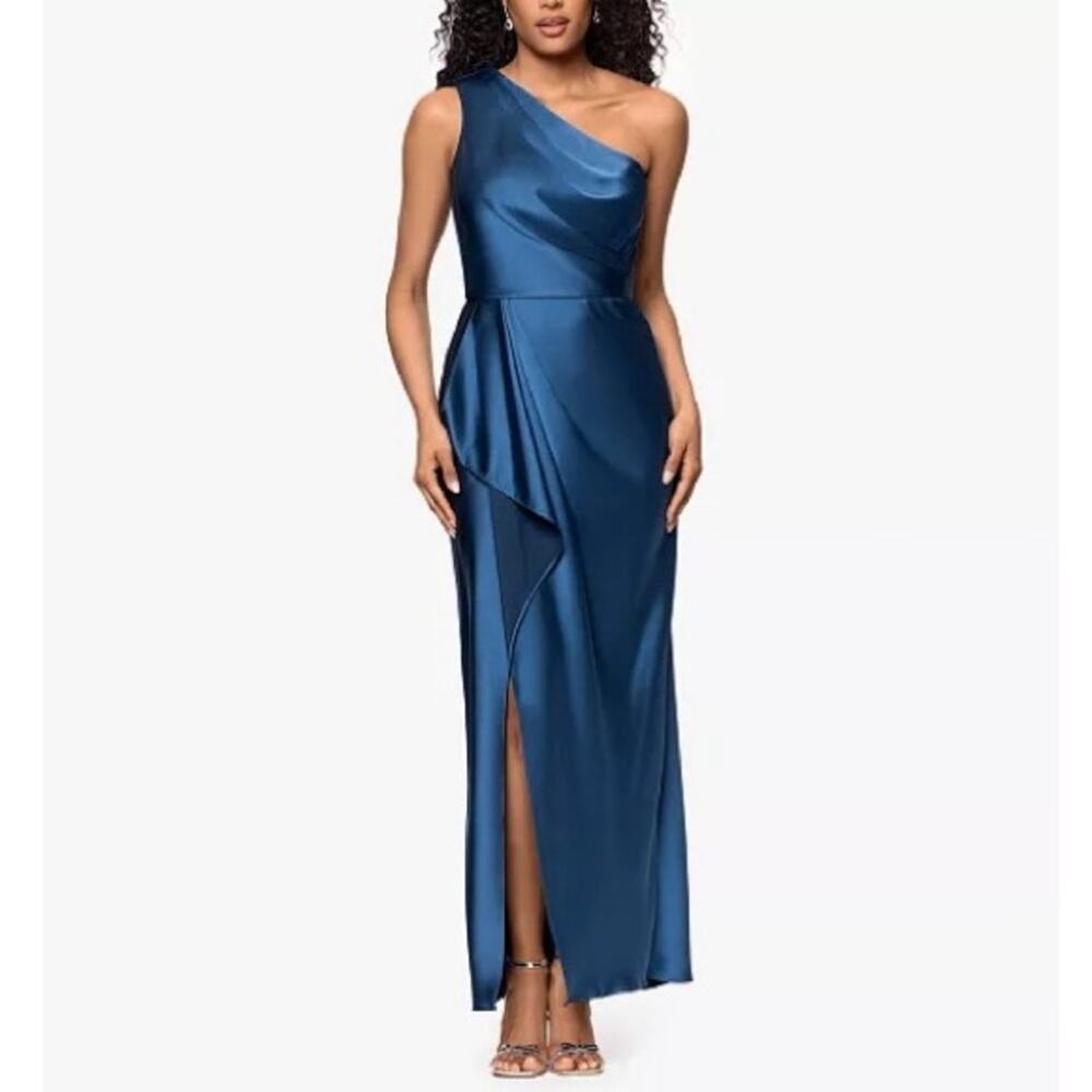 Xscape Evenings One Shoulder Satin
Evening Gown Nwot